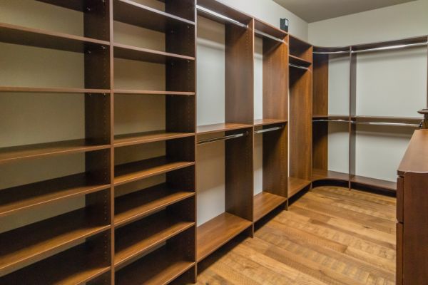 Shelving Assembly in Sioux City
